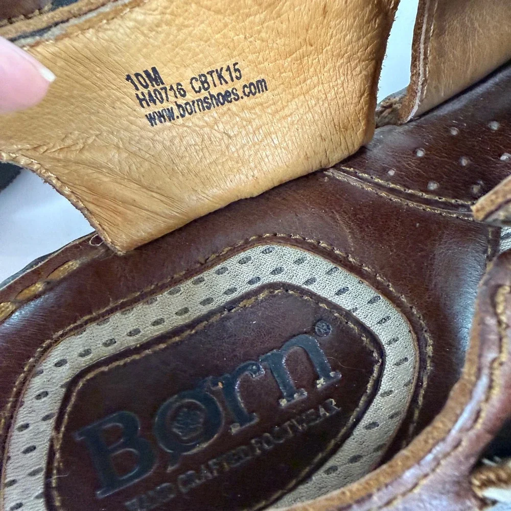 Born Fisherman Sandals 10M Brown Leather Slingback Comfort Shoes